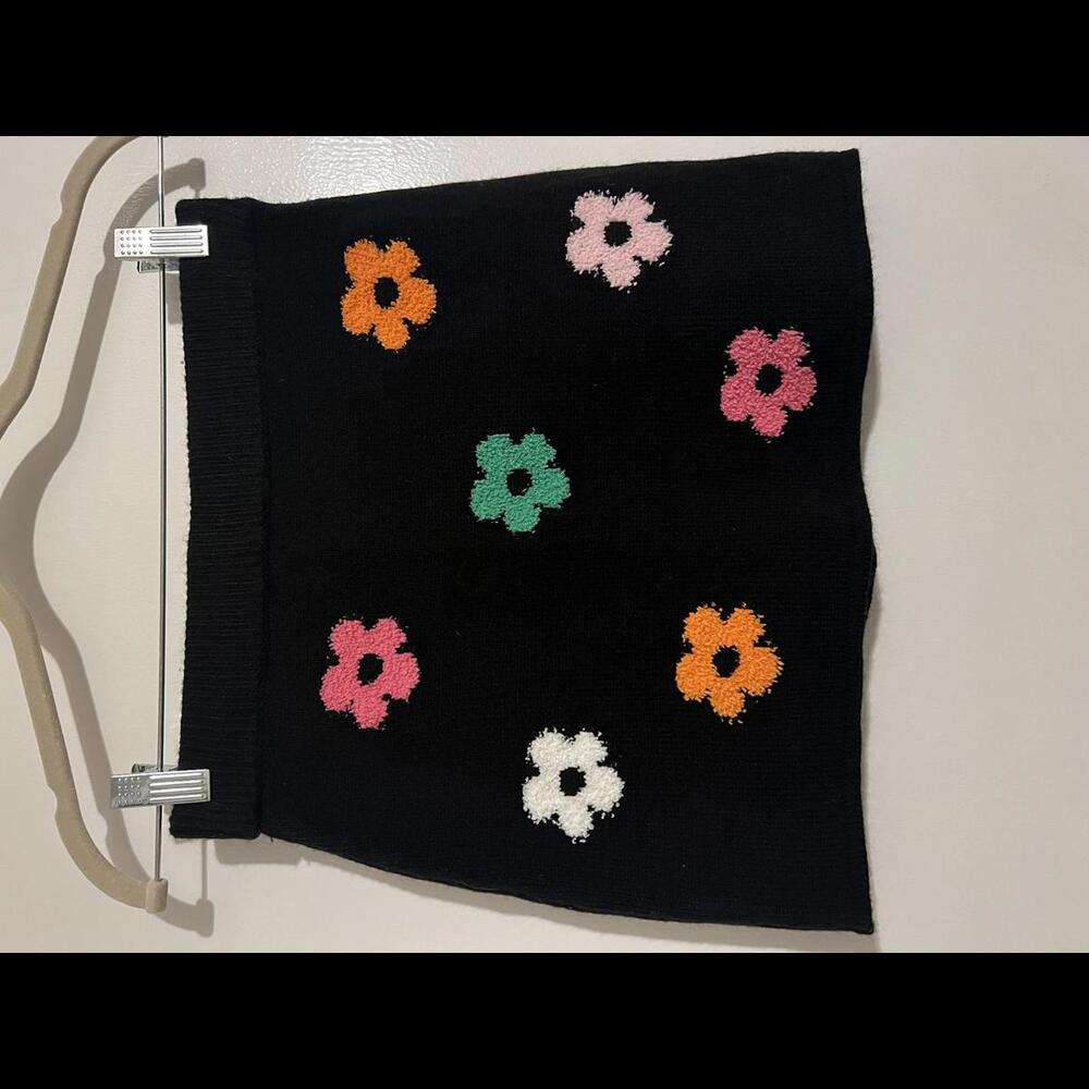 Divided Floral Knit Mini Skirt size XS